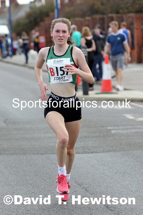 Womens under-17s 2021 Northern 6 and 4 Stage and Young Athletes Road Relays, Redcar. Photo: David T. Hewitson/Sports for All Pics